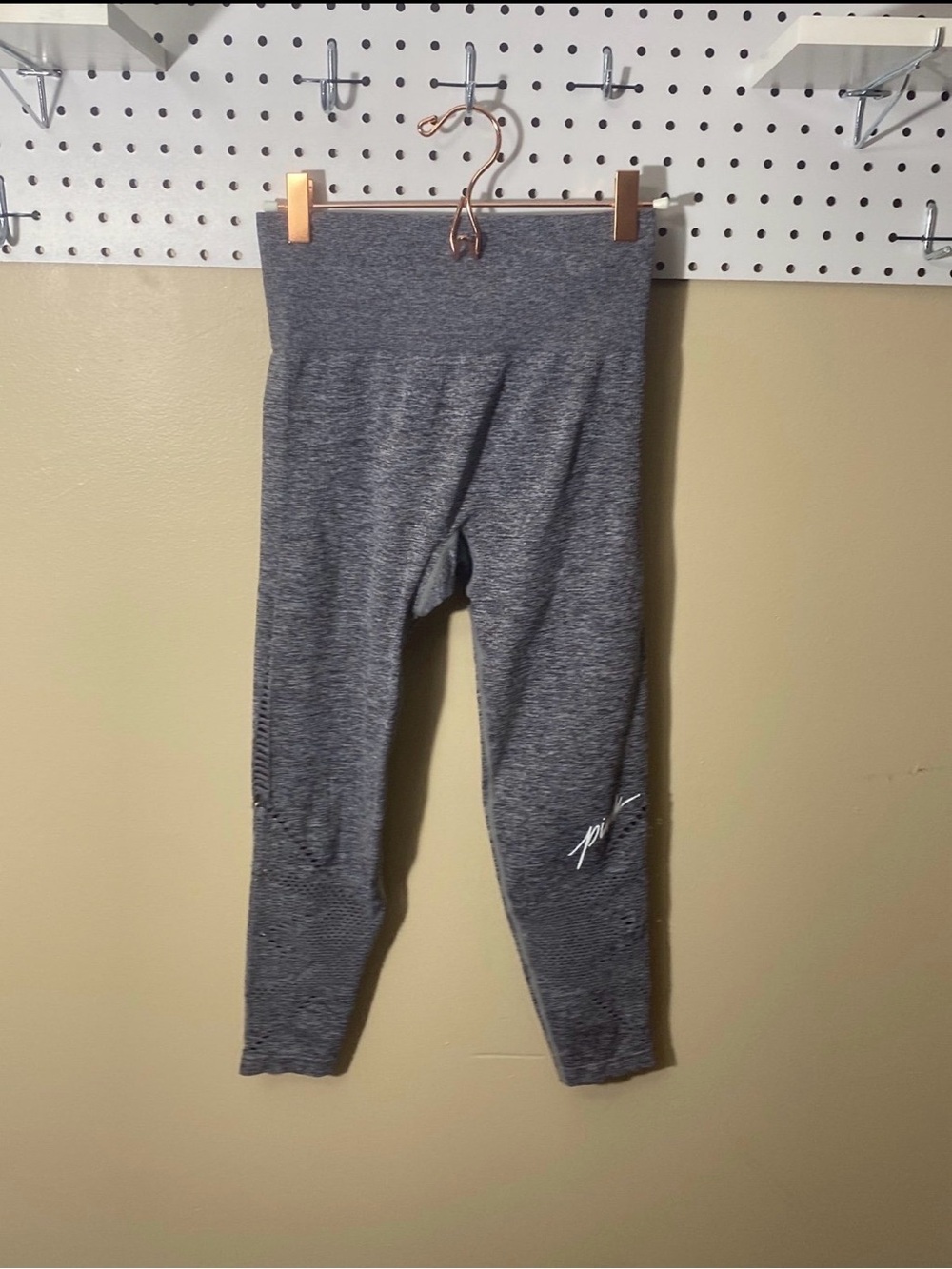 PINK Victoria's Secret Seamless Workout Leggings